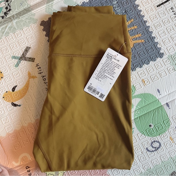 Wunder Train High-Rise Tight 25" - Picture 6 of 6